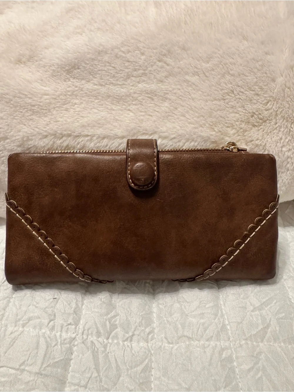 Lady Bei Bei Brown Women’s Leather Wallet Clutch - Classic Stitch Detail
